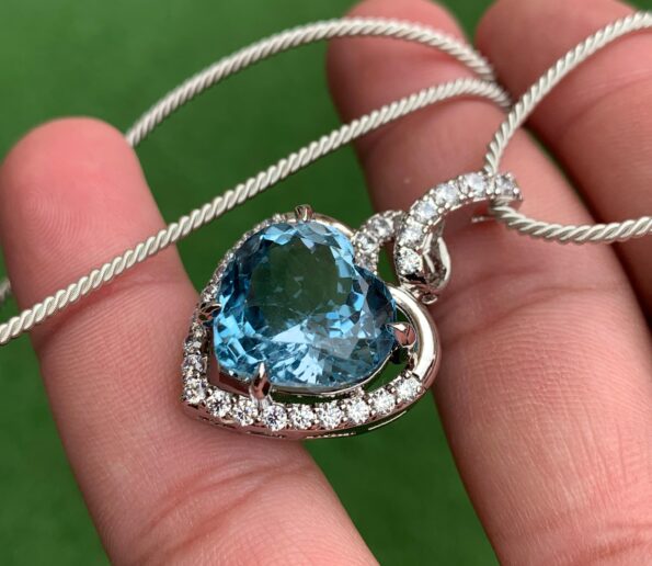 WhatsApp Image 2025 05 27 at 2.57.39 PM 1 595x516